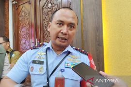 TNI AU khawatir layang-layang ganggu penerbangan di Sampit