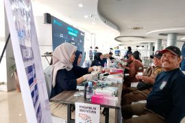 SPJM Pelindo sasar 250 buruh TKBM periksa kesehatan gratis