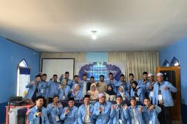 Dai muda magang di pesantren