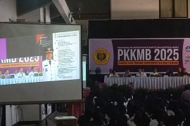 Bupati Sumbawa Barat suntik semangat mahasiswa baru Unram