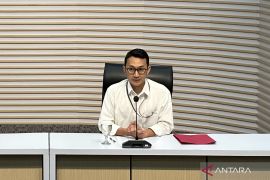 KPK sita sejumlah dokumen terkait korupsi Koltim saat geledah Kantor Kemenkes