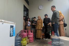 Petugas gabungan inspeksi LPG subsidi di Kabupaten Madiun