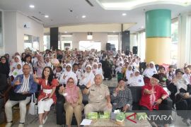 Jakarta Barat hadirkan "english conversation club"