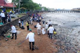 Begini Gerakan Wisata Bersih di Pulau Penyengat