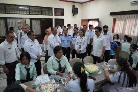 Kemenko Polkam minta siswa di Bali berani ungkap keluhan kesehatan