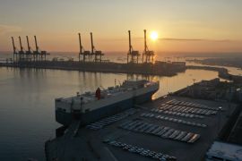 Pelindo terapkan Customer Care 102