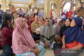 Gubernur Iqbal ajak warga NTB jaga kebersihan sungai