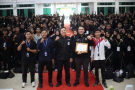 OJK Kalteng ajarkan mahasiswa baru UIN pilih produk keuangan dengan tepat