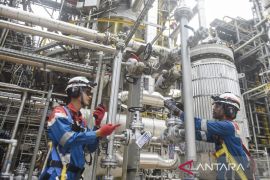 Indonesia to end diesel imports by 2026, minister confirms