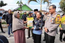 Wabup Lampung Barat minta warga manfaatkan GPM