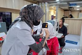 KAI Sumut bakti sosial Rail Clinic di  Stasiun Siantar