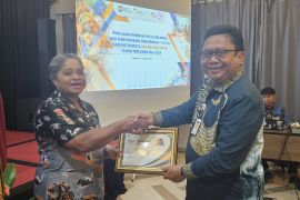 Pemprov beri penghargaan bagi tiga daerah Papua menurunkan stunting
