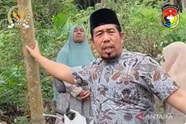 DPRD Mukomuko koordinasikan masalah tiang listrik dari bambu