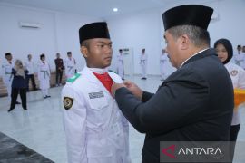 Bupati Asahan kukuhkan paskibraka hut ke 80 RI