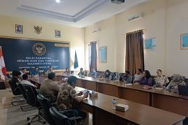 Karantina perketat pengawasan daging celeng ilegal cegah demam babi