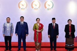 Puan: Megawati tak hadir di Sidang Tahunan MPR karena kurang sehat