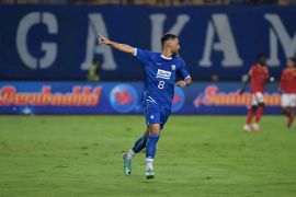 Luciano Guaycochea  ungkap banyak aspek yang perlu dibenahi oleh Persib Bandung