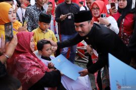 Pemkab Bekasi gelar sunatan massal peringati hari jadi ke-75