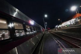 Jadwal & Harga Tiket Kereta Api Bandung-Jakarta