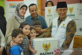 Baznas delivers aid to Palestinian families in Egypt