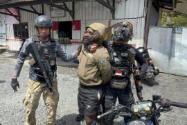 Satgas Damai Cartenz tangkap penembak anggota Polri Puncak Jaya