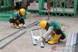 Pelaku Industri dan akademisi kolaborasi kejar target 3 juta rumah