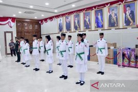 Konsul RI Tawau kukuhkan Paskibraka Konsulat RI Tawau 2025