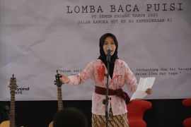 PT Semen Padang Rayakan HUT ke-80 RI dengan Lomba Baca Puisi