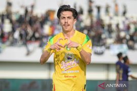 Persebaya tunggu keputusan komite disiplin soal sanksi Rivera