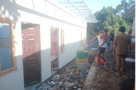 Sebanyak 14 unit huntara korban banjir Mataram segera ditempati