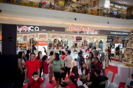 Ikuti tren, Bunga Tanjung selalu "update" model perhiasan