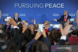 Lavrov: Putin siap berunding langsung dengan Ukraina