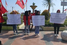 GMNI Probolinggo upacara dan orasi kebangsaan saat HUT RI