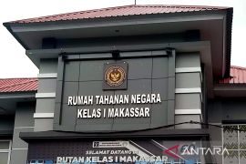 Rutan Makassar berikan remisi kemerdekaan 190 narapidana