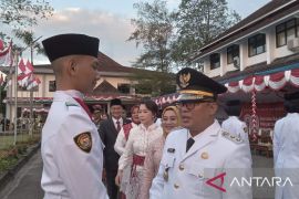 Wabup Belitung apresiasi anggota Paskibraka Belitung 2025 sukses bertugas