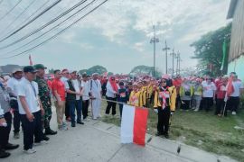 Ribuan orang ikuti jalan sehat di Pahlawan Setia peringati kemerdekaan