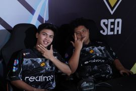 RRQ Kazu kokoh di puncak klasemen FFWS SEA 2025 Fall pekan pertama