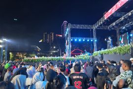 NDX AKA hibur ribuan warga Jatim di Pesta Rakyat HUT RI