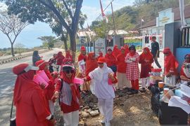 Cincin perak jadi hadiah istimewa di Lomba HUT RI ALIN Bima