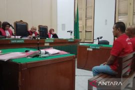 Dua terdakwa pembuat SIM palsu diadili di PN Medan