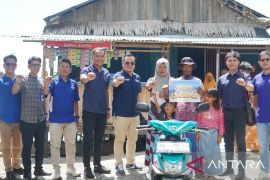 Kader Posyandu asal Kabupaten Poso mendadak jadi miliarder Yamaha