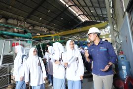 PLN perkenalkan Kelistrikan untuk siswa di Banda Aceh