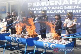 Bea Cukai Banjarmasin cegah rokok ilegal rugikan negara Rp1,3 miliar