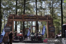 MAXi Yamaha Day 2025 Makassar, seribu lebih biker padati taman pinus Puncak Malino
