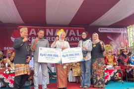 Pekerja rentan DBHCHT Demak terima santunan dari BPJS Ketenagakerjaan
