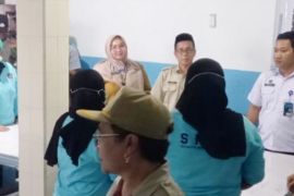 Jakarta's Untung Jawa Island opens free meals program kitchen