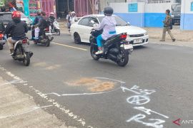 Hendak salip truk, pengendara motor tewas di Jalan Raya Sukabumi-Cianjur