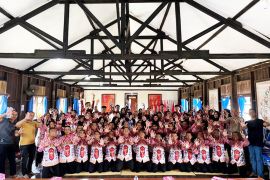 Bakesbangpol Barut tekankan Paskibraka 2025 jadi agen pelopor perubahan