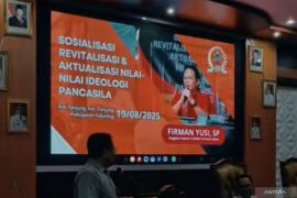 DPRD Kalsel kumpulkan kades se-Tabalong sosialisasikan revitalisasi Pancasila