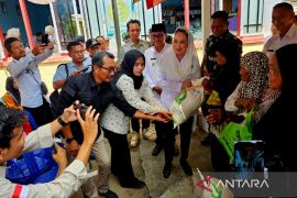 Bulog tuntas salurkan beras bantuan pangan di Natuna